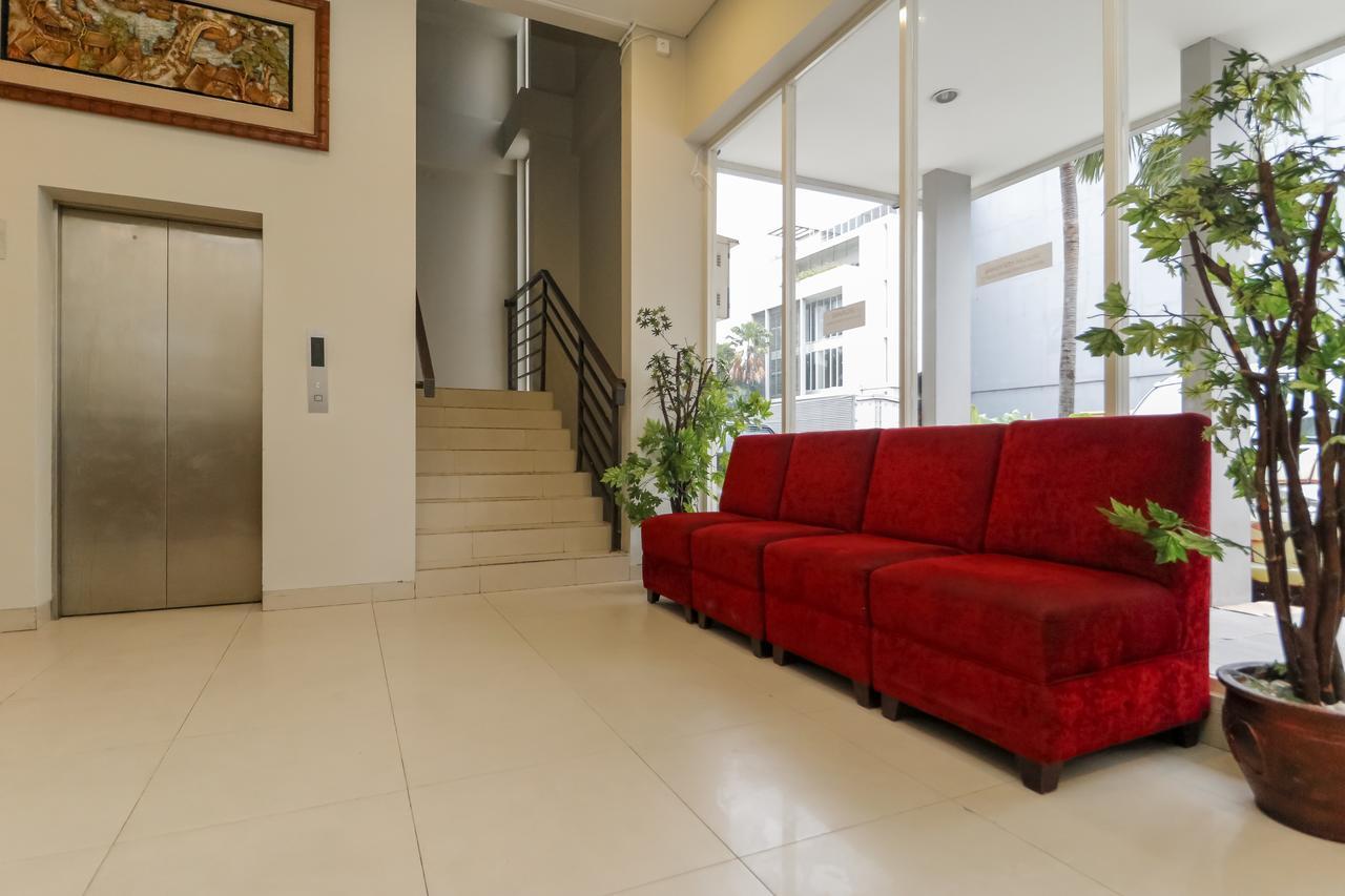 Reddoorz Plus @ Kapuk Business Park Jakarta Exterior photo