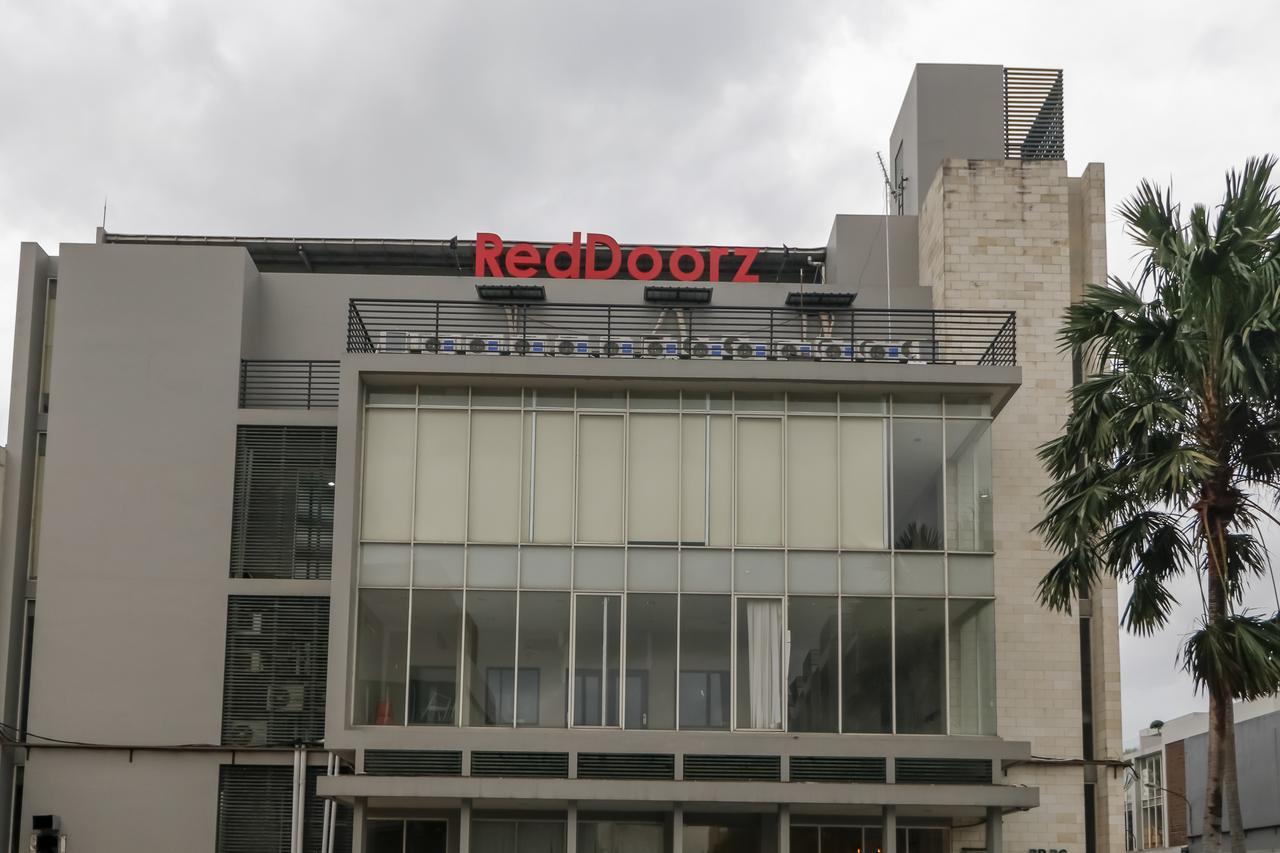 Reddoorz Plus @ Kapuk Business Park Jakarta Exterior photo