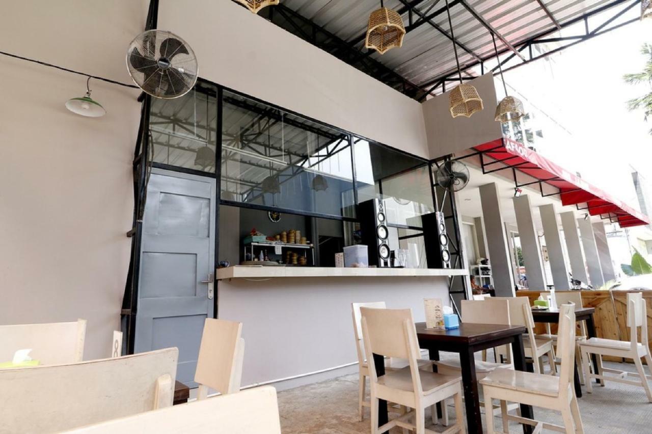 Reddoorz Plus @ Kapuk Business Park Jakarta Exterior photo